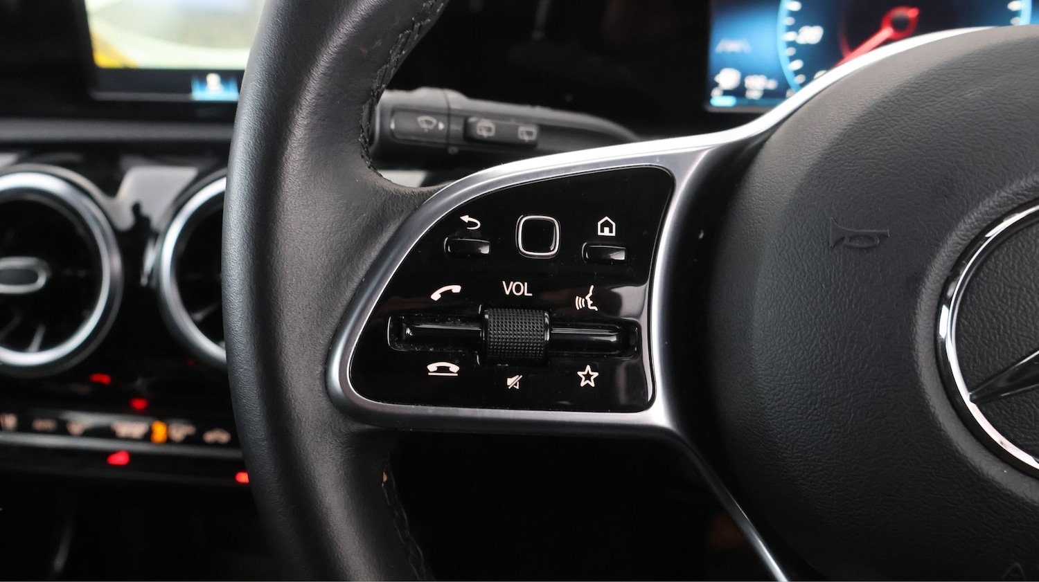 Used Mercedes-Benz A-Class 2020 for sale - 77688895: Photo 21