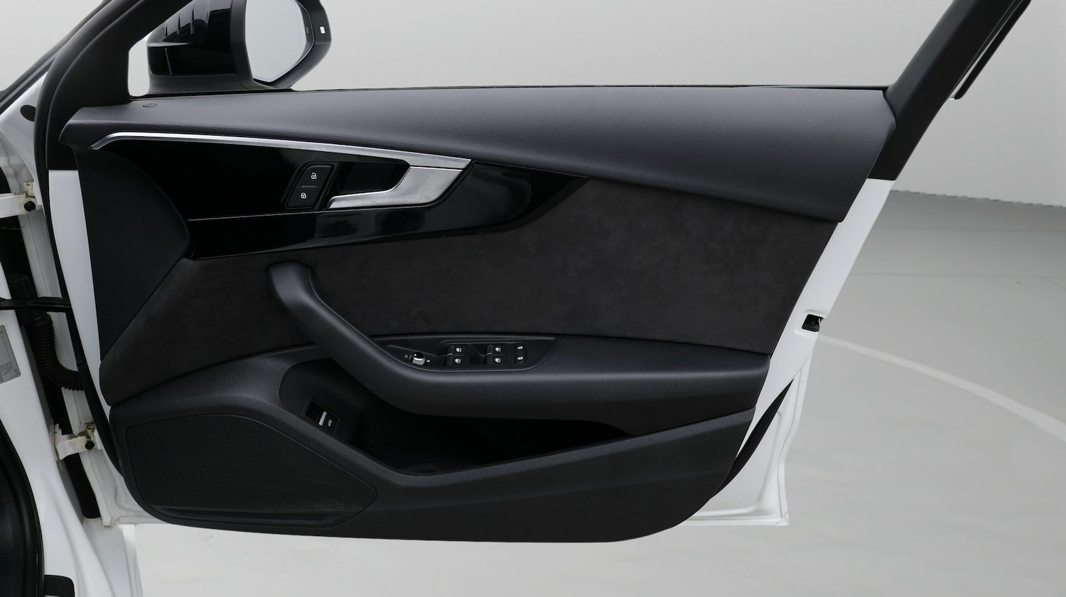 Used Audi A4 Avant 2021 for sale - 77329338: Photo 15