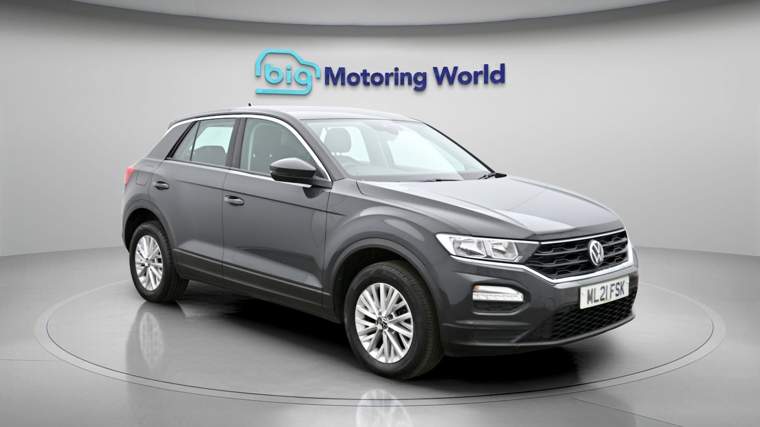 Used Volkswagen T-Roc 2021 for sale - 77951178: Photo 1