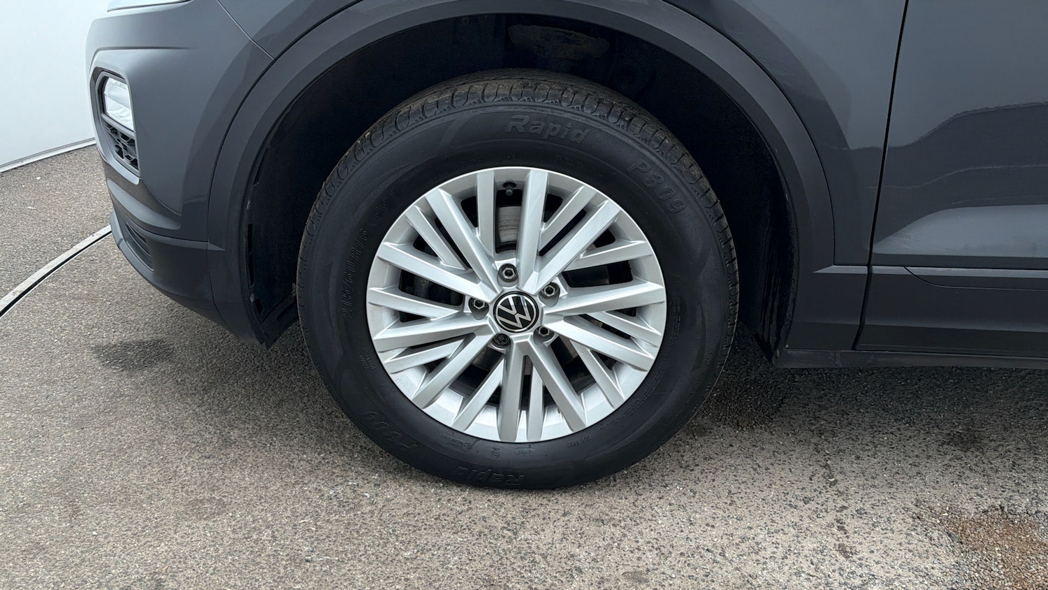 Used Volkswagen T-Roc 2021 for sale - 77951178: Photo 17