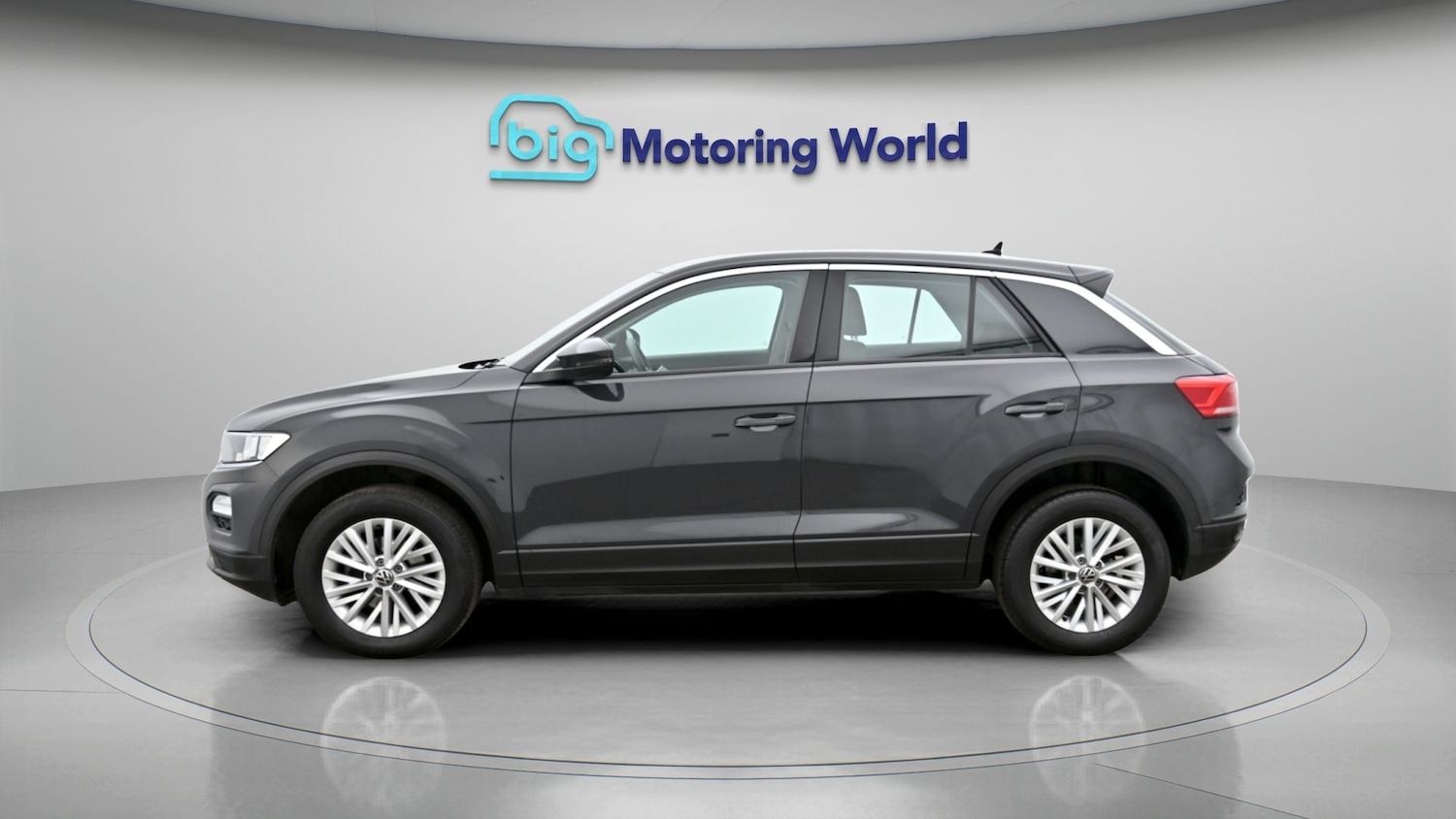 Used Volkswagen T-Roc 2021 for sale - 77951178: Photo 4