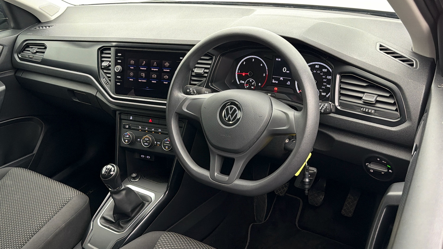 Used Volkswagen T-Roc 2021 for sale - 77951178: Photo 9