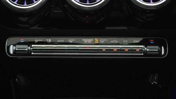 Used Mercedes-Benz CLA 2020 for sale - 76214130: Photo 17