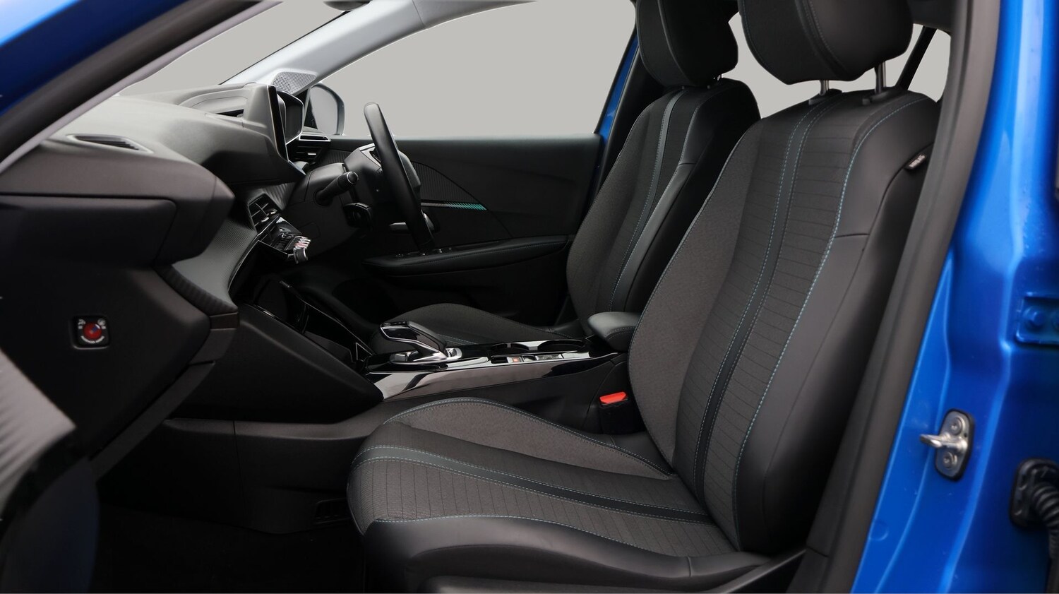 Used Peugeot 208 2021 for sale - 77829610: Photo 14