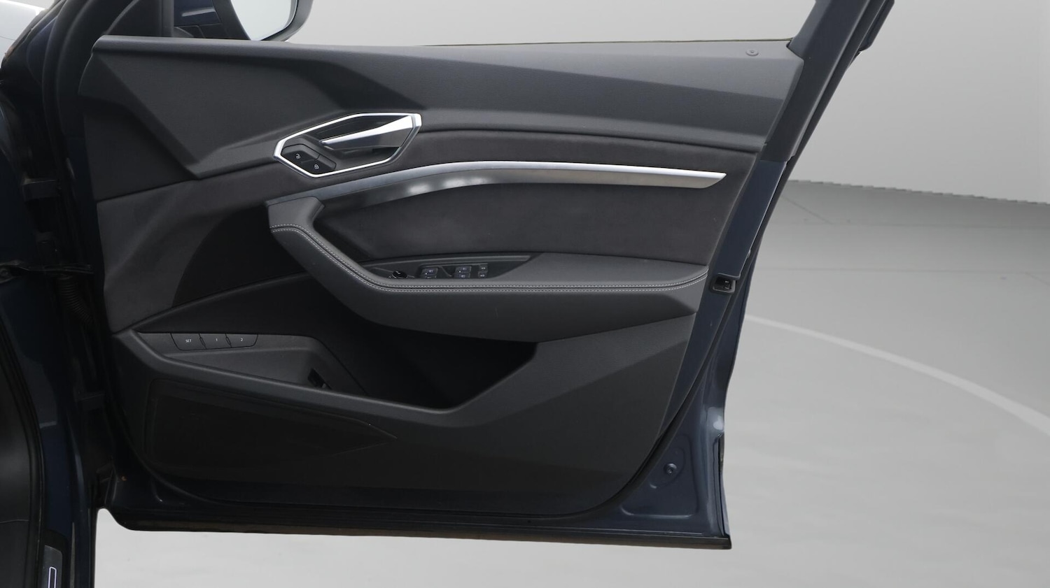 Used Audi e-tron 2022 for sale - 76645897: Photo 16