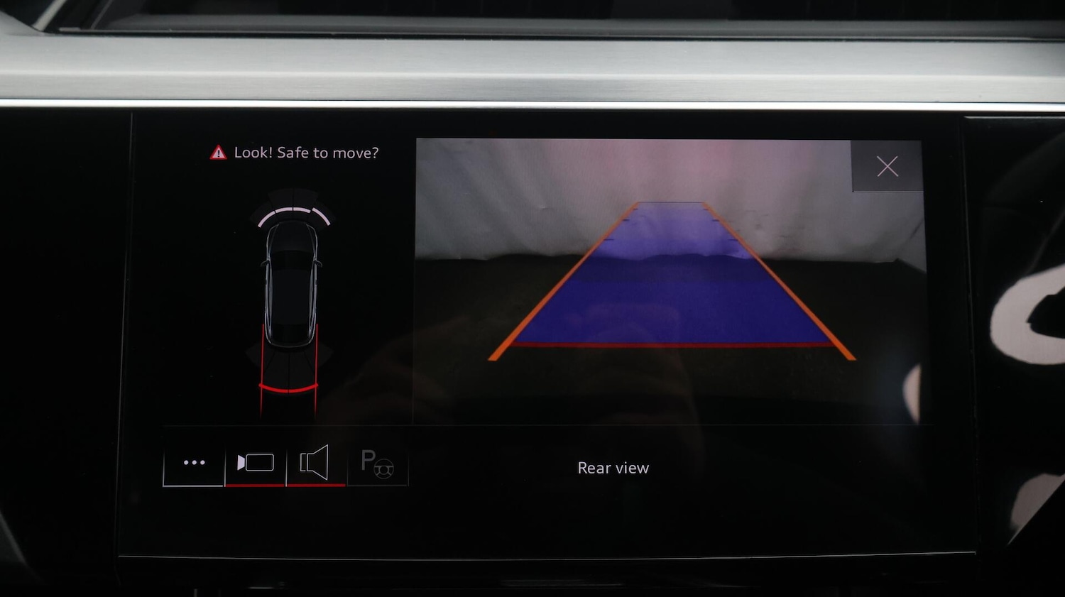 Used Audi e-tron 2022 for sale - 76645897: Photo 27