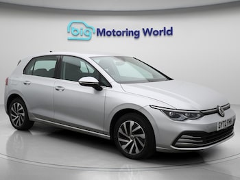Volkswagen - Golf