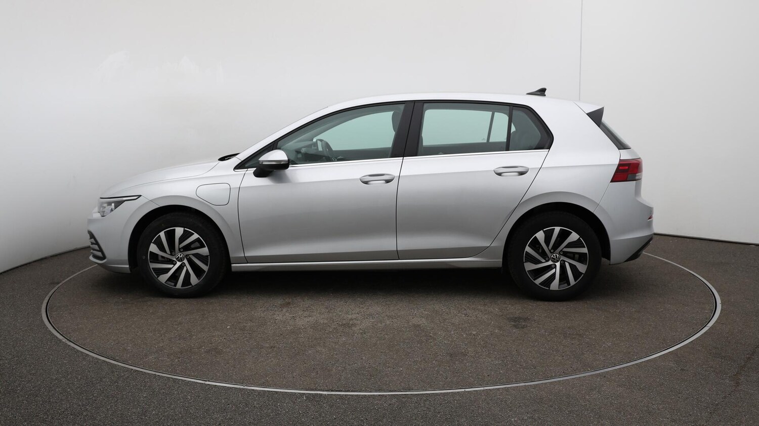 Used Volkswagen Golf 2022 for sale - 75990824: Photo 65