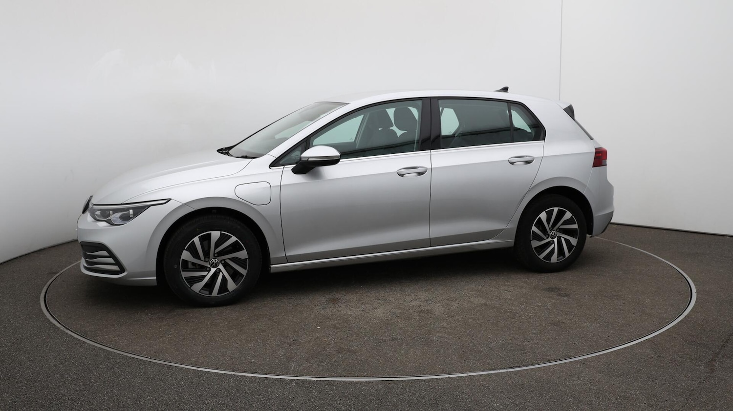 Used Volkswagen Golf 2022 for sale - 75990824: Photo 67