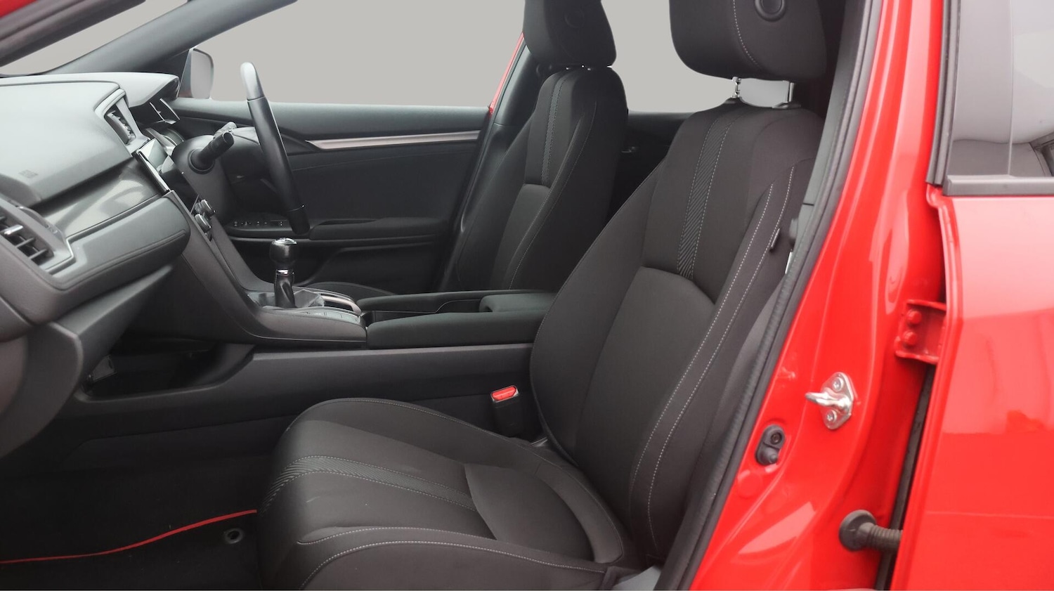 Used Honda Civic 2019 for sale - 76388739: Photo 15