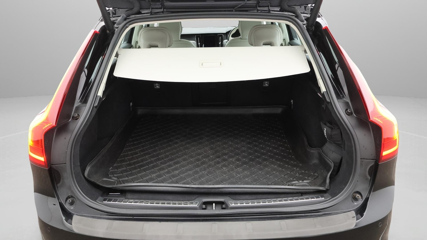 Used Volvo V90 2020 for sale - 76002278: Photo 18