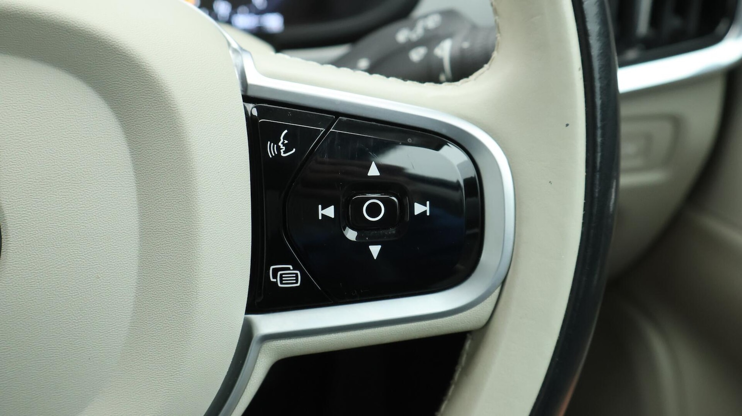 Used Volvo V90 2020 for sale - 76002278: Photo 25