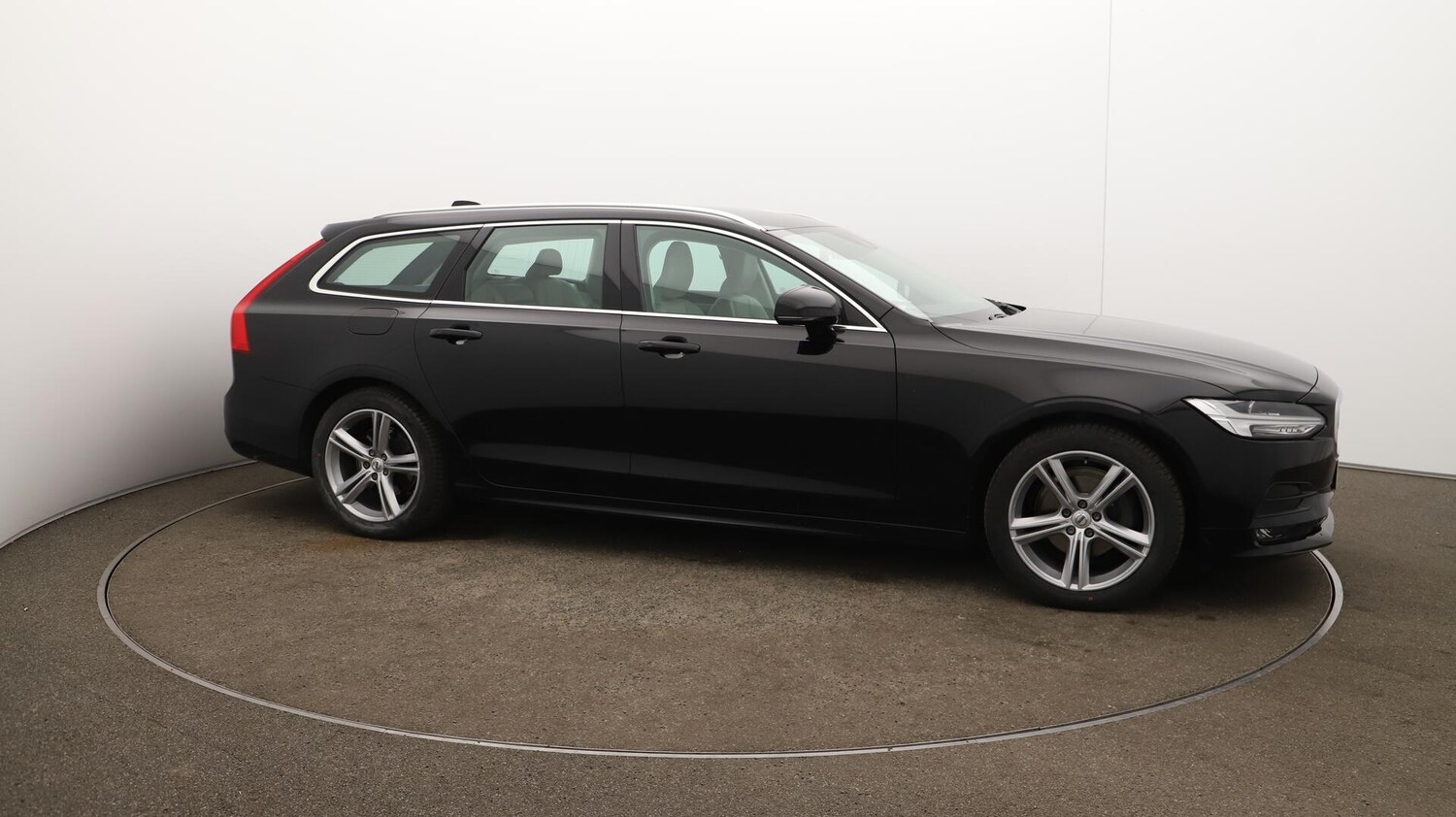 Used Volvo V90 2020 for sale - 76002278: Photo 46