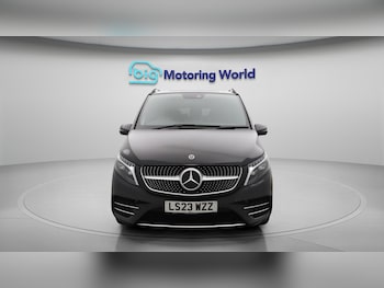 Used Mercedes-Benz V-Class 2023 for sale - 76398547: Photo
