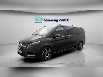 Used Mercedes-Benz V-Class 2023 for sale - 76398547: Photo