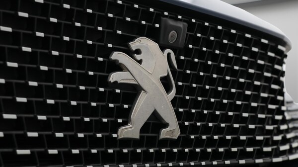 Used Peugeot 3008 2021 for sale - 76201119: Photo 25