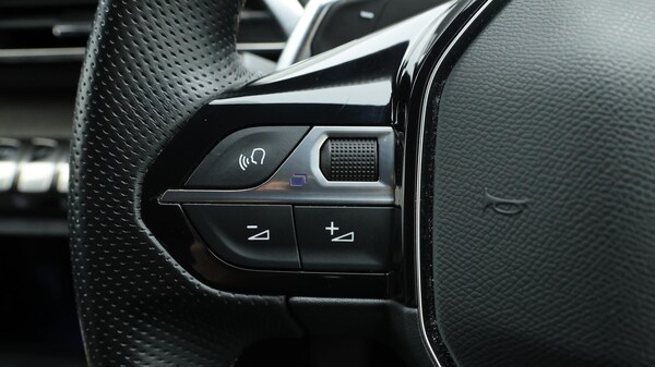 Used Peugeot 3008 2021 for sale - 76201119: Photo 26