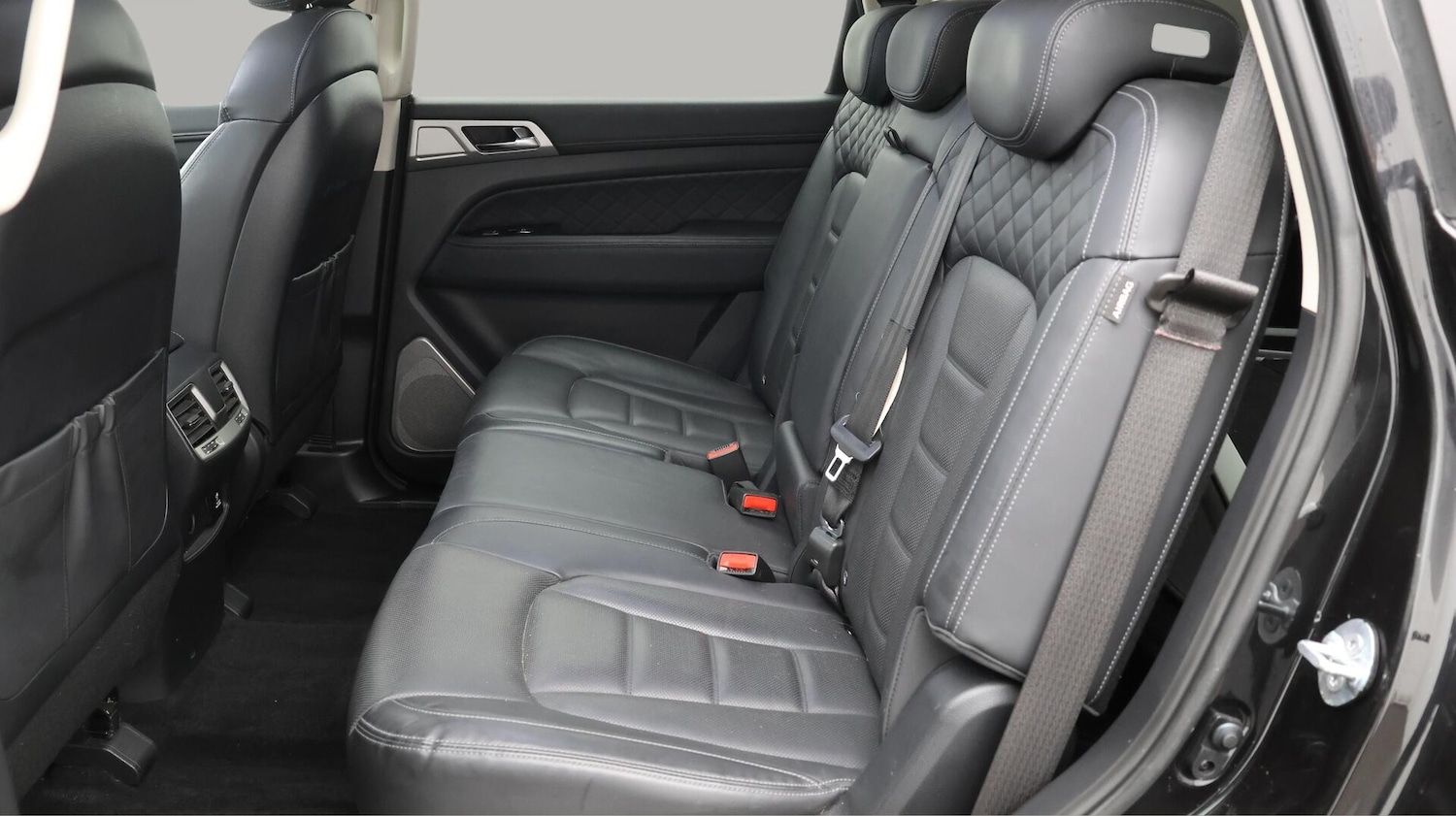 Used Ssangyong Rexton 2018 for sale - 76498818: Photo 17