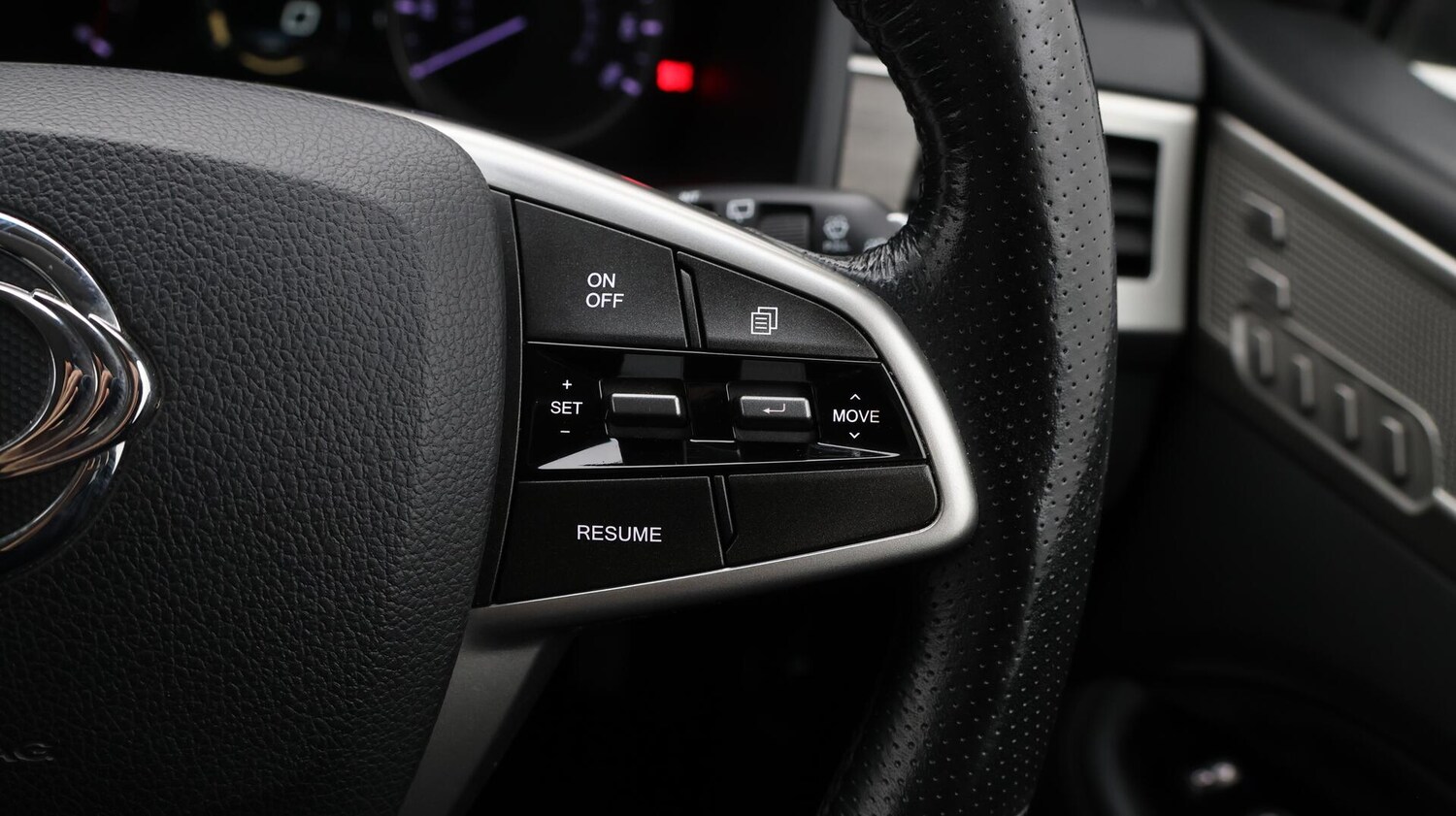 Used Ssangyong Rexton 2018 for sale - 76498818: Photo 24