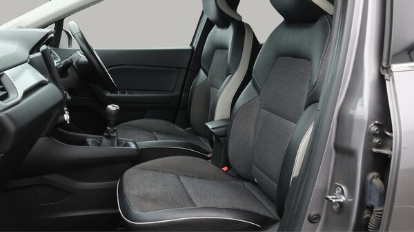 Used Renault Captur 2022 for sale - 75729616: Photo 21