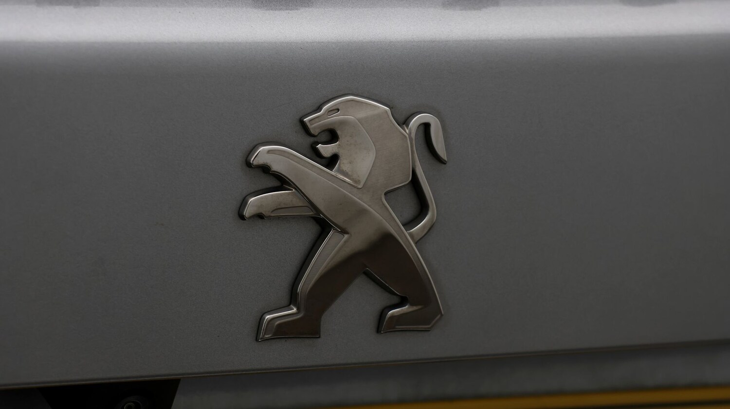 Used Peugeot E-2008 for sale - 77365495: Photo 22