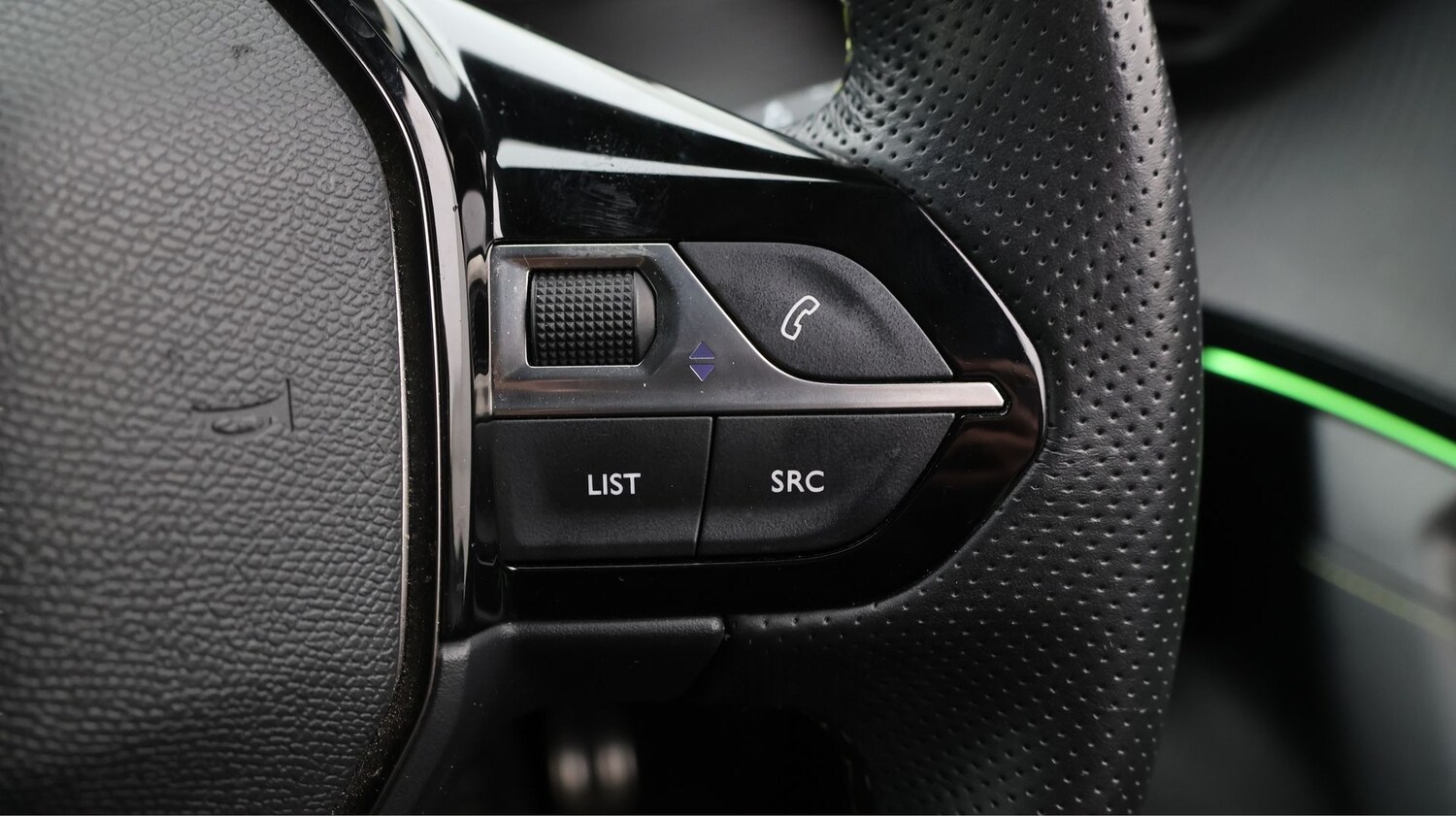 Used Peugeot E-2008 for sale - 77365495: Photo 23