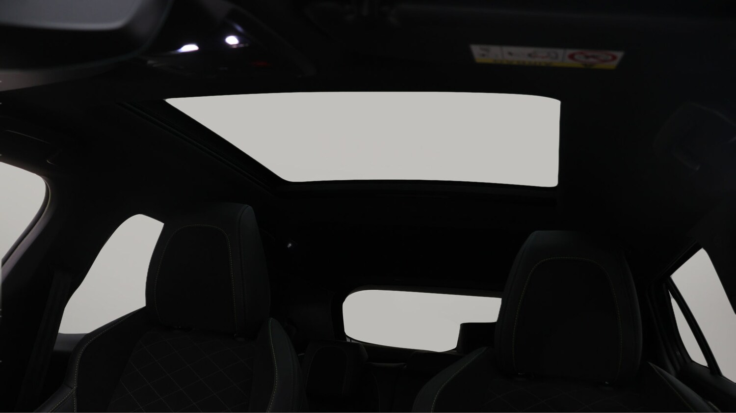 Used Peugeot E-2008 for sale - 77365495: Photo 27