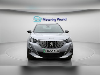 Used Peugeot E-2008 2022 for sale - 77365495: Photo