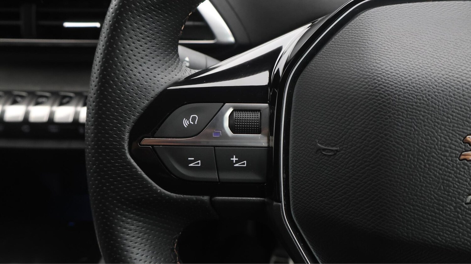 Used Peugeot 5008 2022 for sale - 76522426: Photo 27