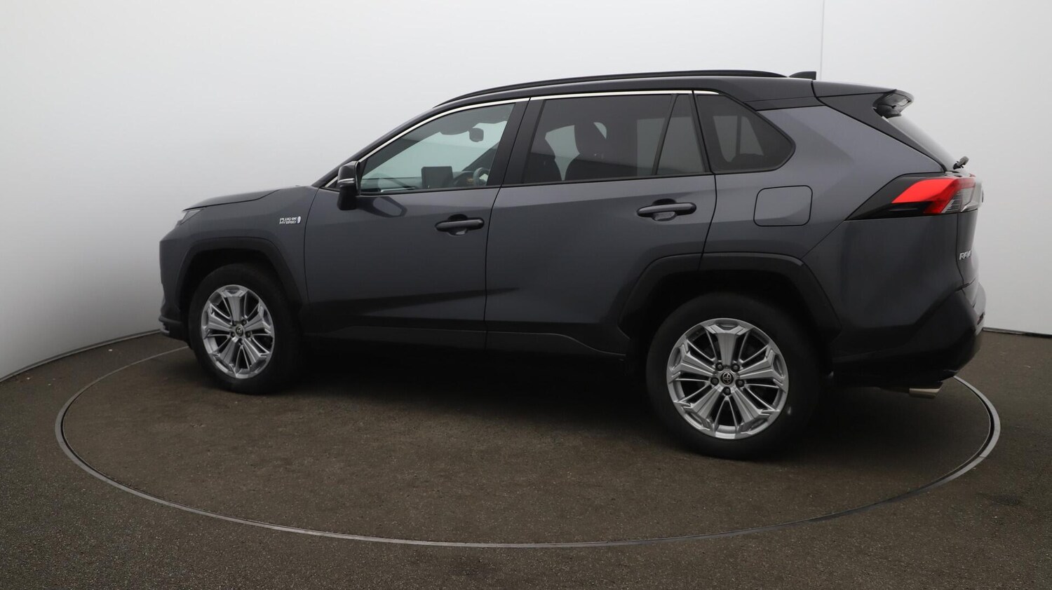 Used Toyota RAV4 2023 for sale - 76151380: Photo 48