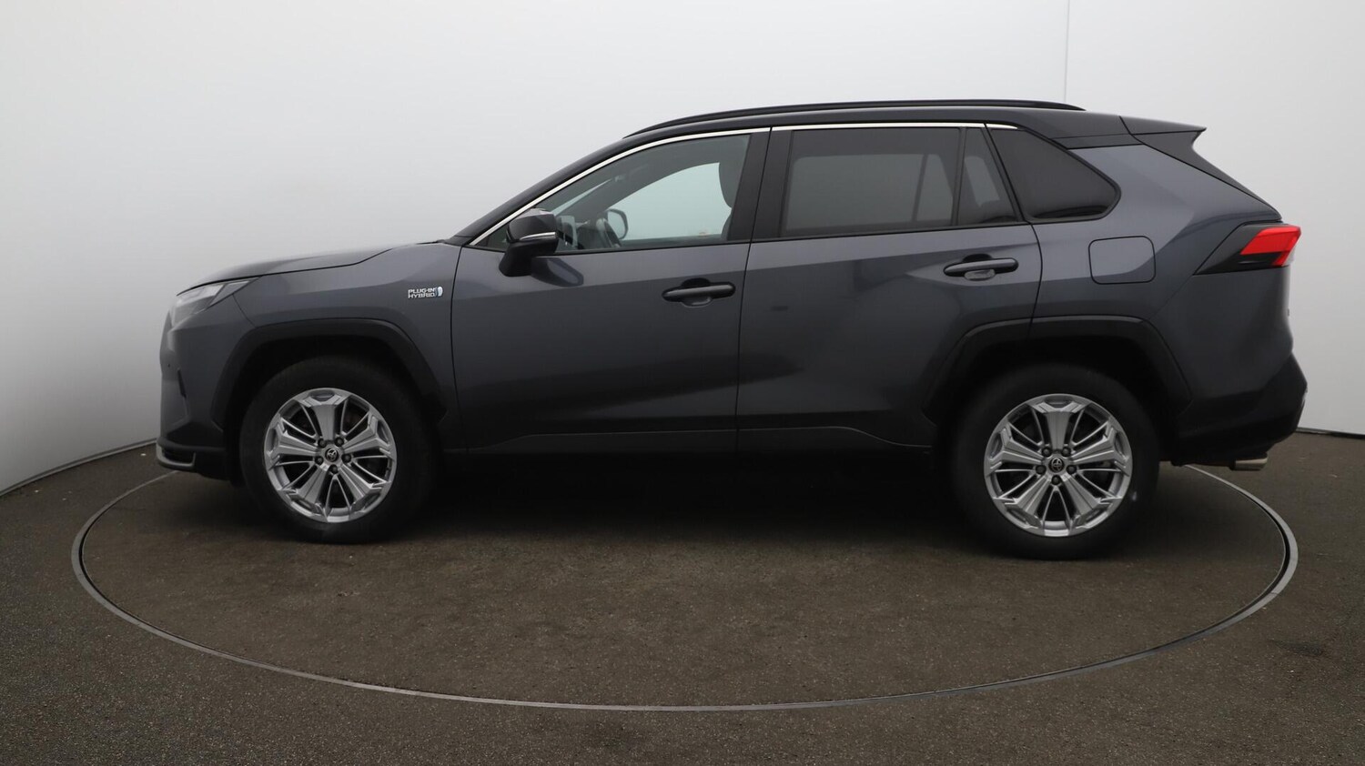 Used Toyota RAV4 2023 for sale - 76151380: Photo 65