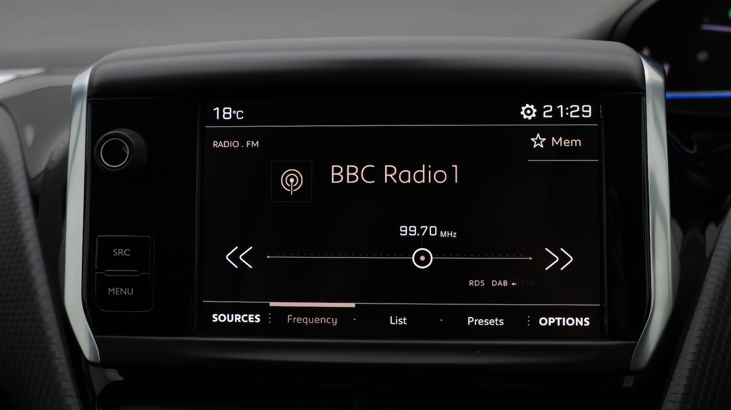Used Peugeot 2008 2019 for sale - 76360688: Photo 12