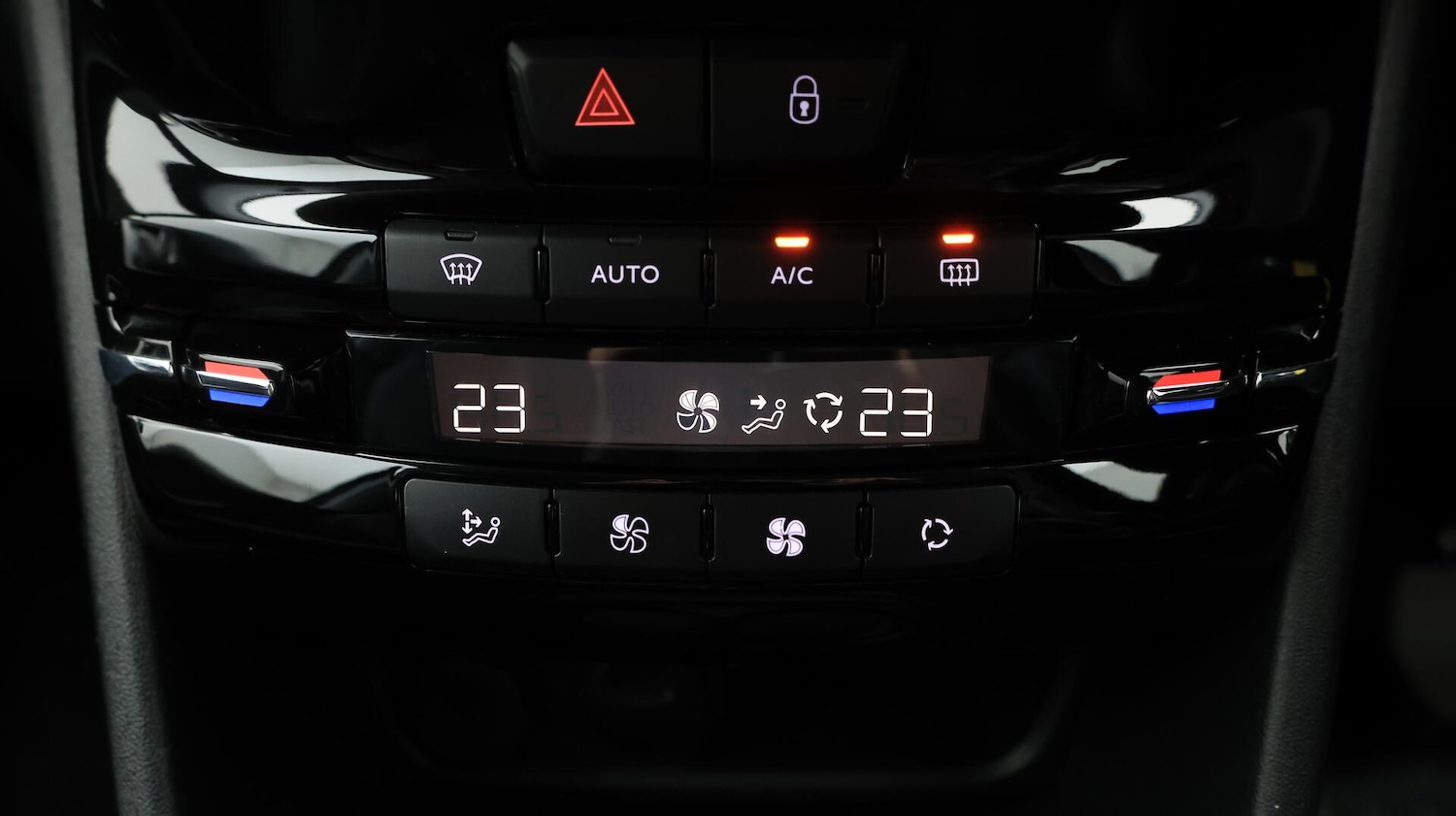 Used Peugeot 2008 2019 for sale - 76360688: Photo 13