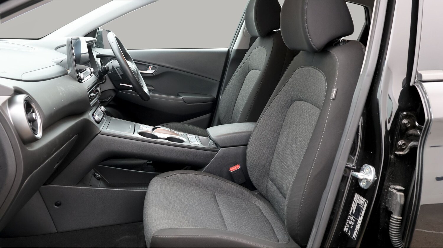 Used Hyundai KONA for sale - 77871861: Photo 14