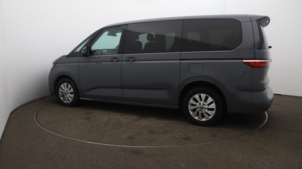 Used Volkswagen Multivan 2023 for sale - 76188919: Photo 51