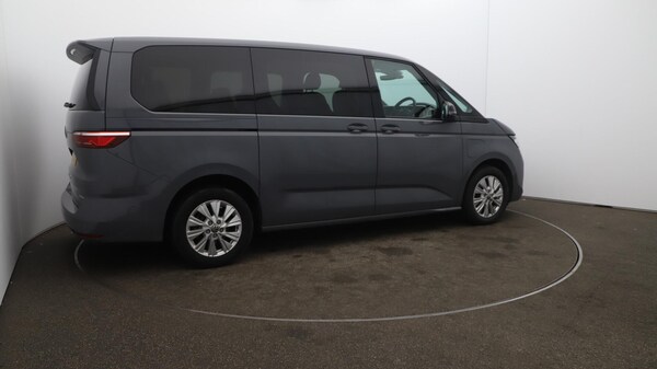Used Volkswagen Multivan 2023 for sale - 76188919: Photo 56
