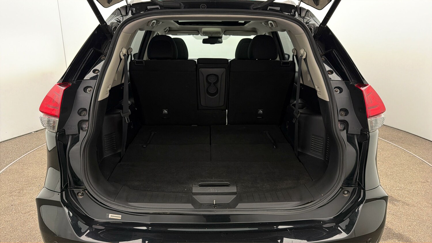 Used Nissan X-Trail 2020 for sale - 77951172: Photo 14