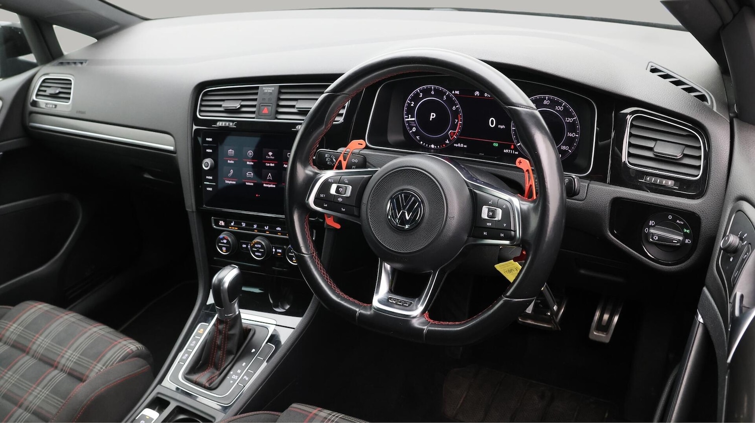 Used Volkswagen Golf 2018 for sale - 76572576: Photo 10