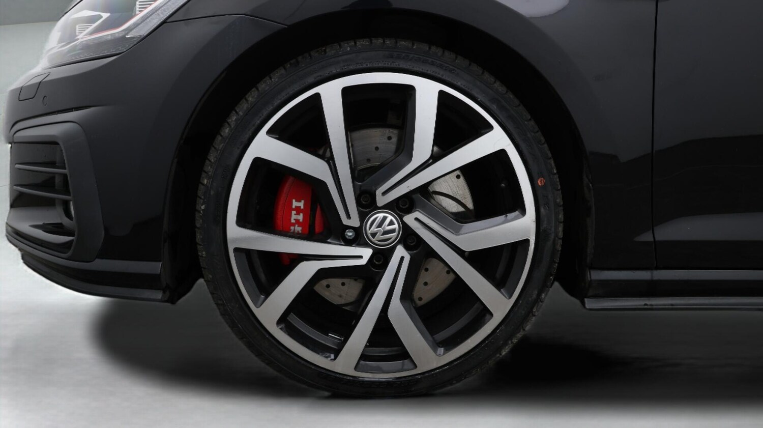 Used Volkswagen Golf 2018 for sale - 76572576: Photo 19