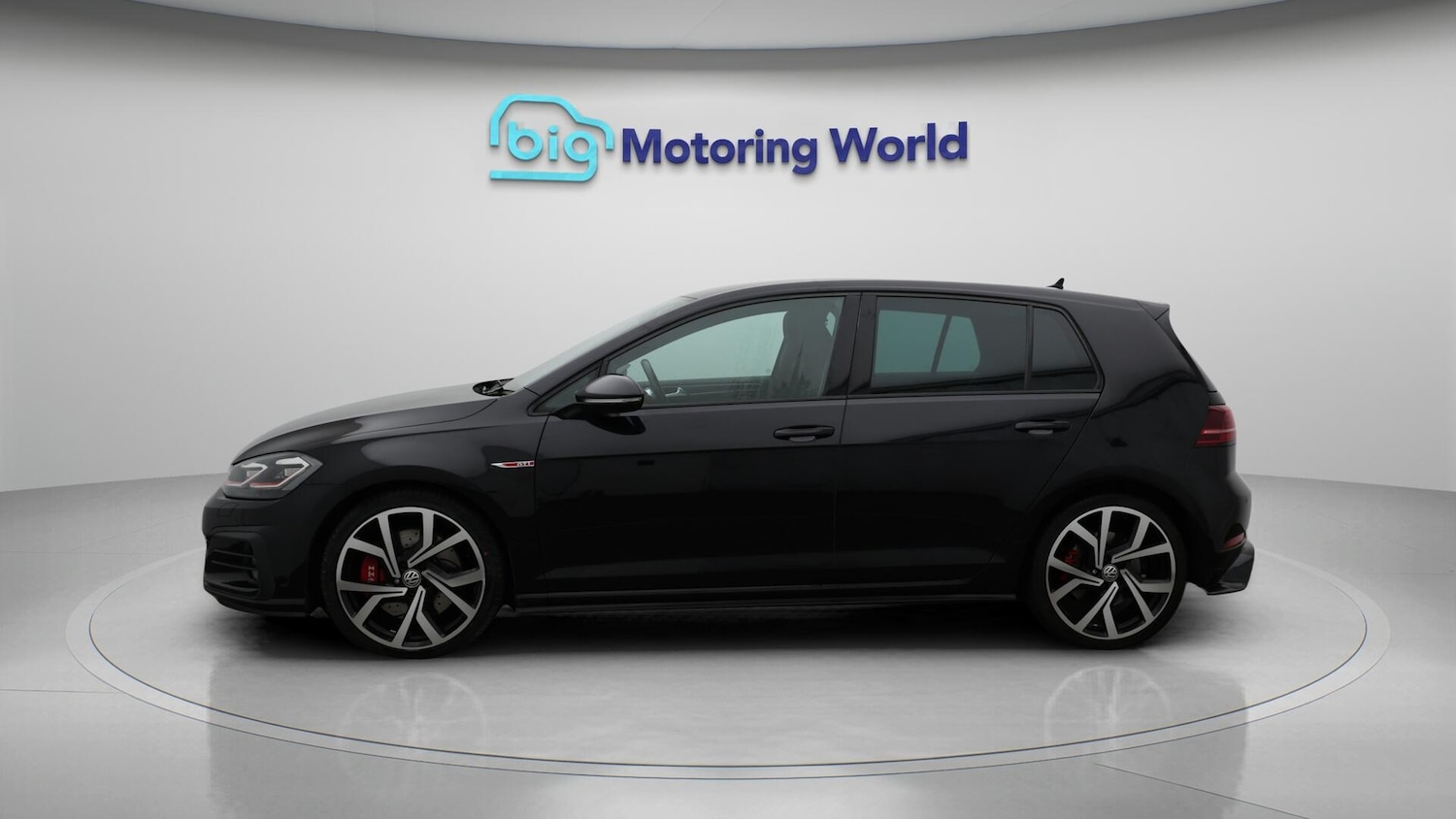 Used Volkswagen Golf 2018 for sale - 76572576: Photo 5