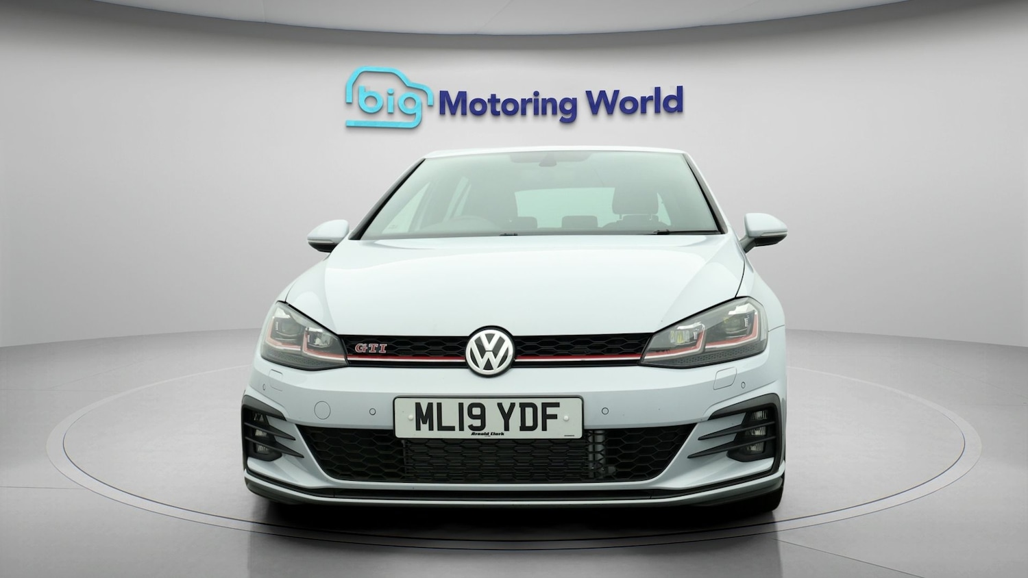 Used Volkswagen Golf 2019 for sale - 77703060: Photo 2