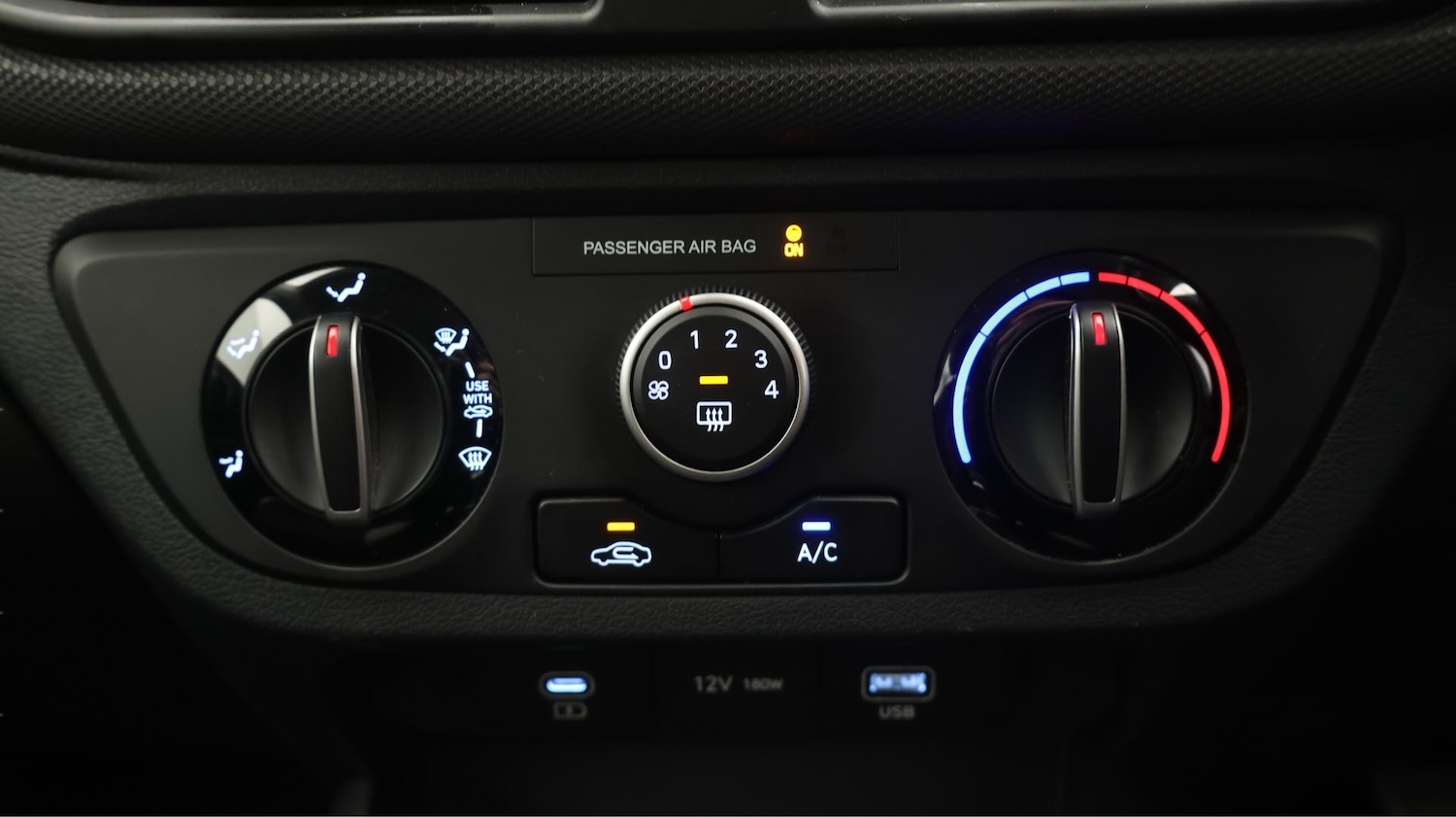 Used Hyundai i10 2025 for sale - 77618688: Photo 12