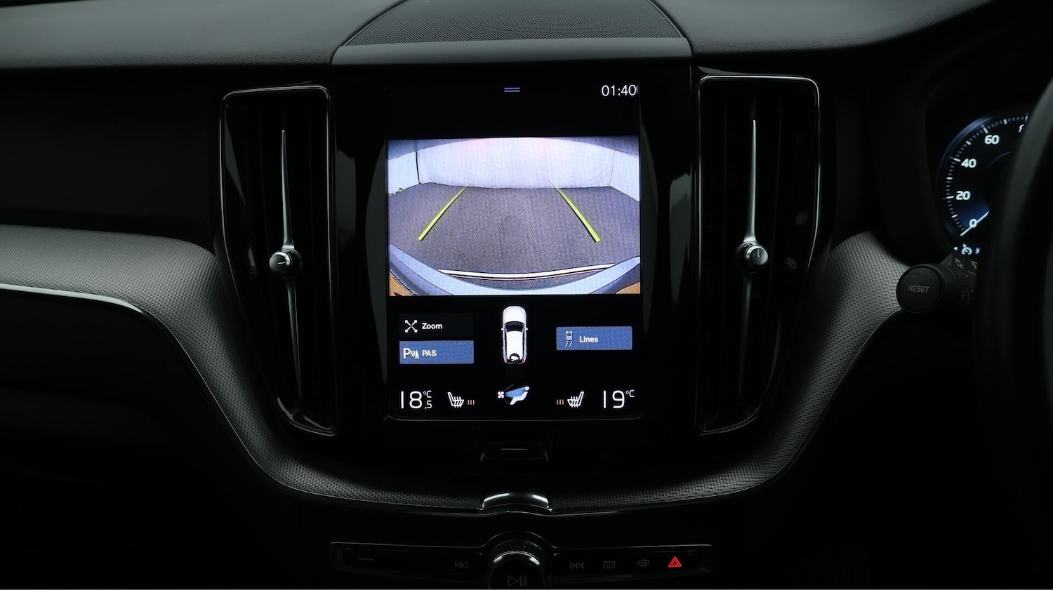 Used Volvo XC60 2021 for sale - 75990019: Photo 26