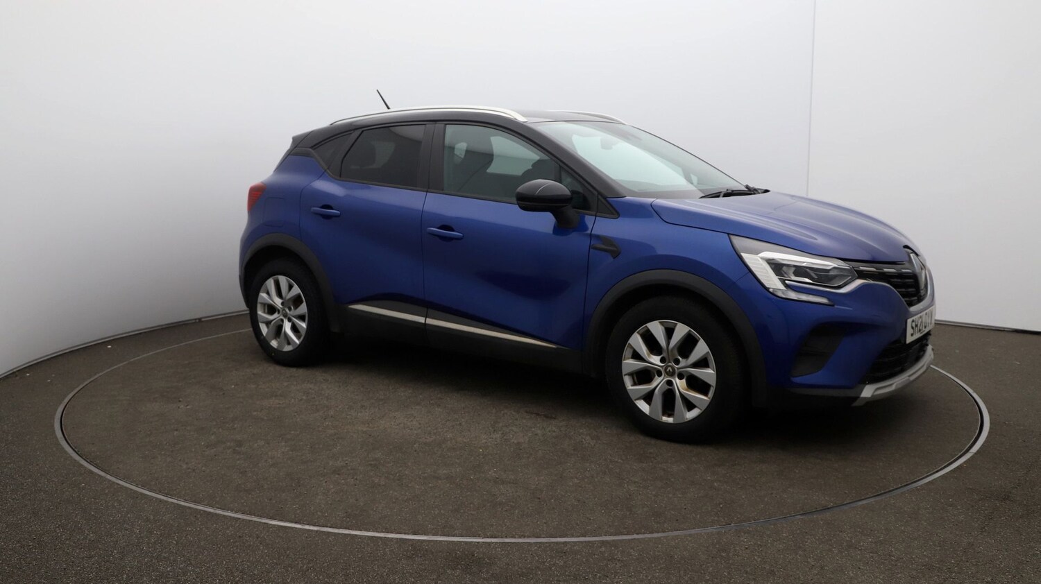 Used Renault Captur for sale - 76810433: Photo 30