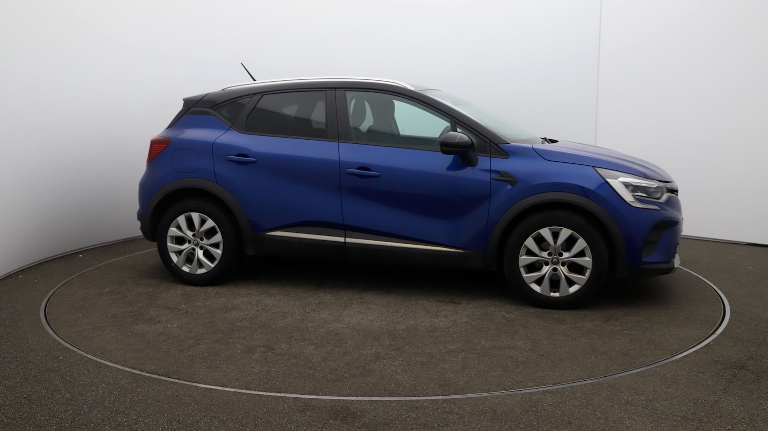 Used Renault Captur for sale - 76810433: Photo 36