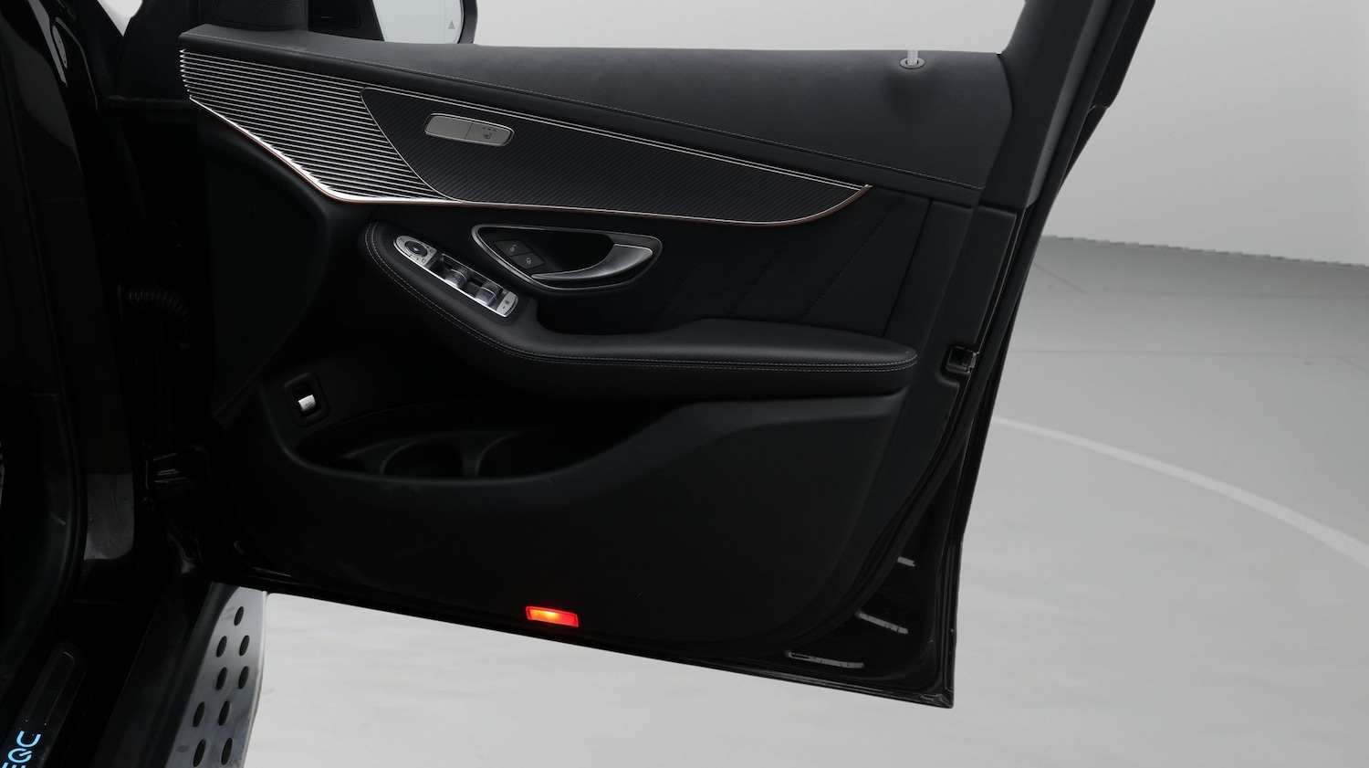 Used Mercedes-Benz EQC 2020 for sale - 77367547: Photo 15