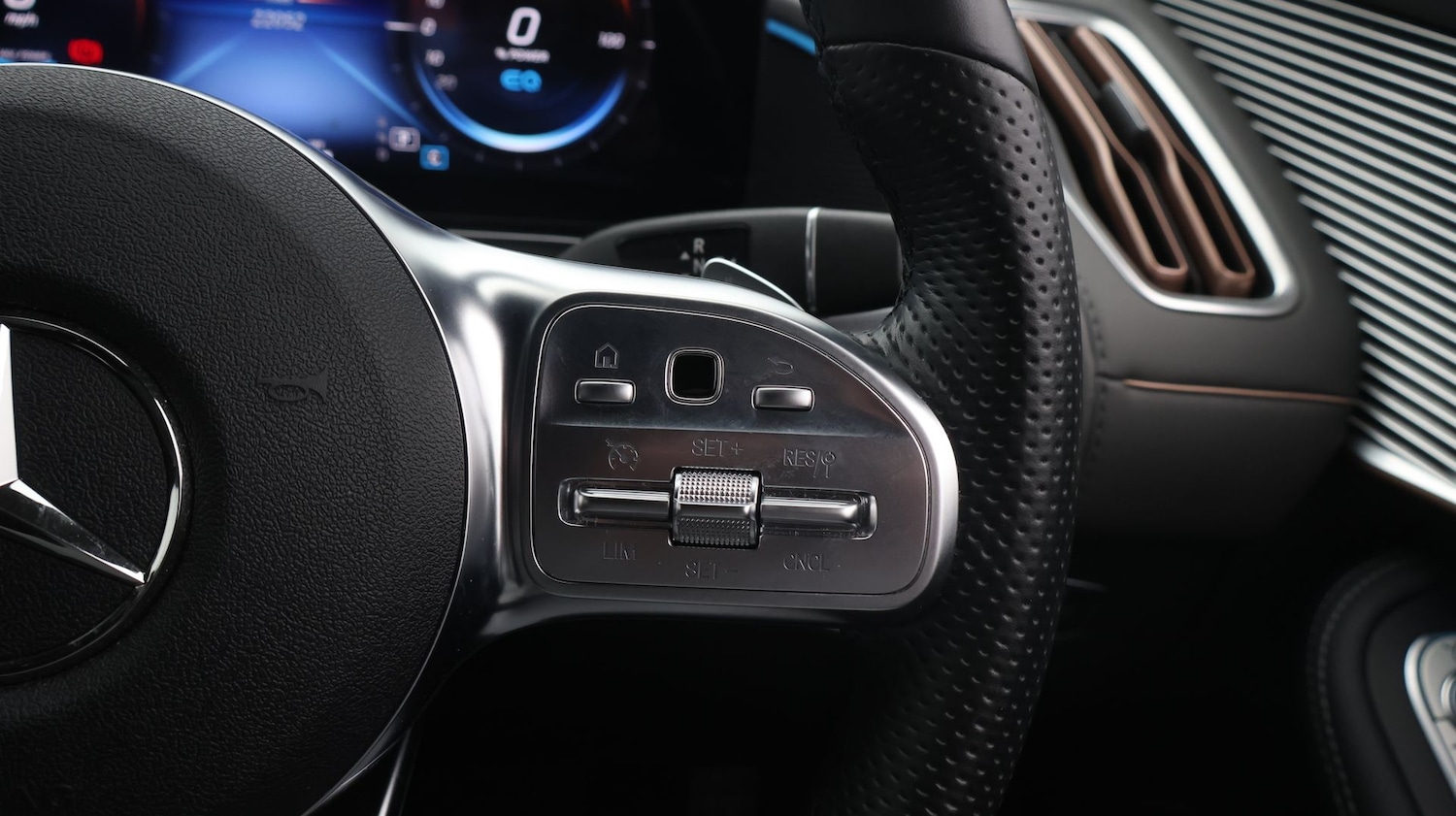 Used Mercedes-Benz EQC 2020 for sale - 77367547: Photo 27