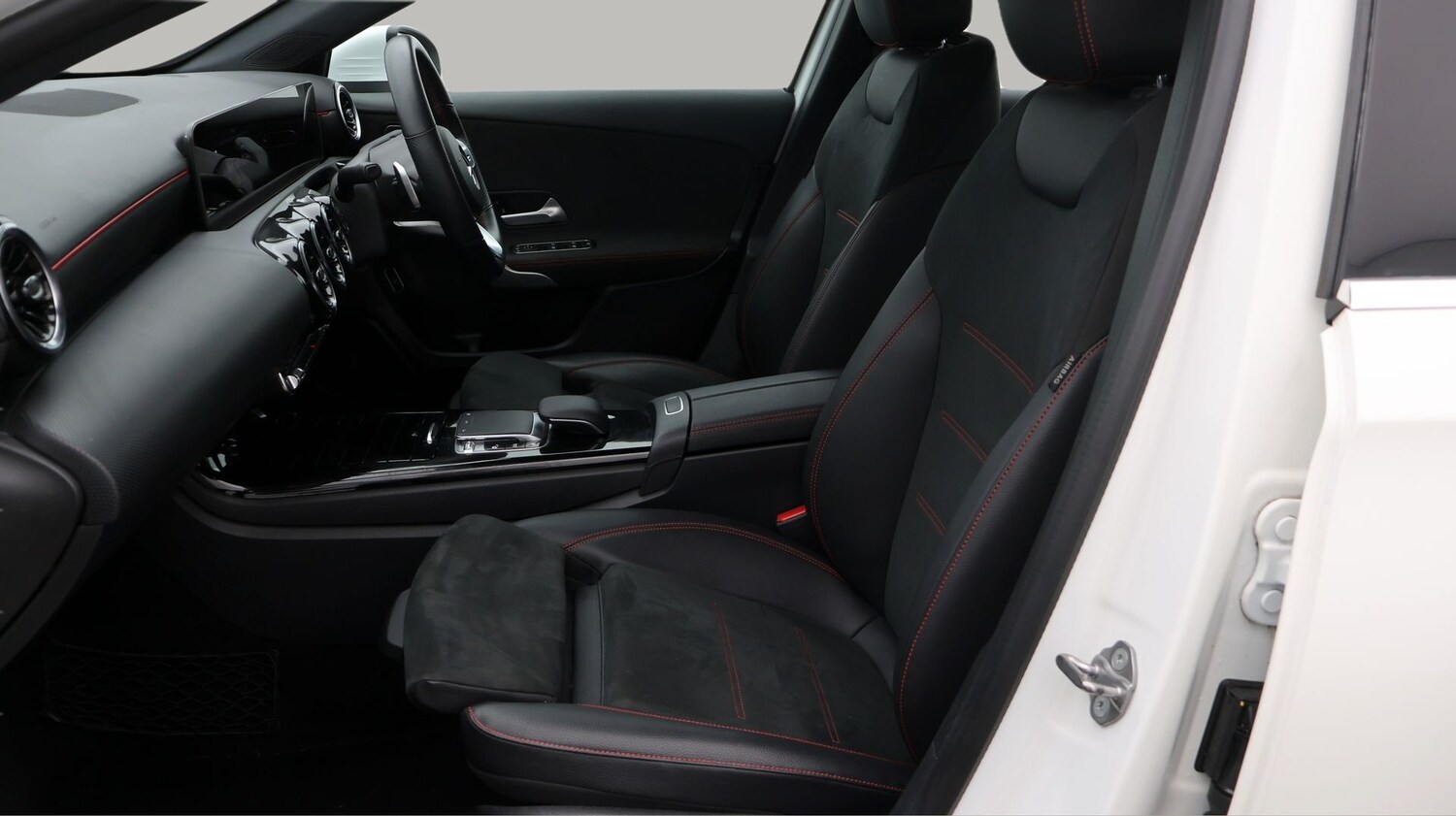 Used Mercedes-Benz A-Class 2019 for sale - 77651612: Photo 14