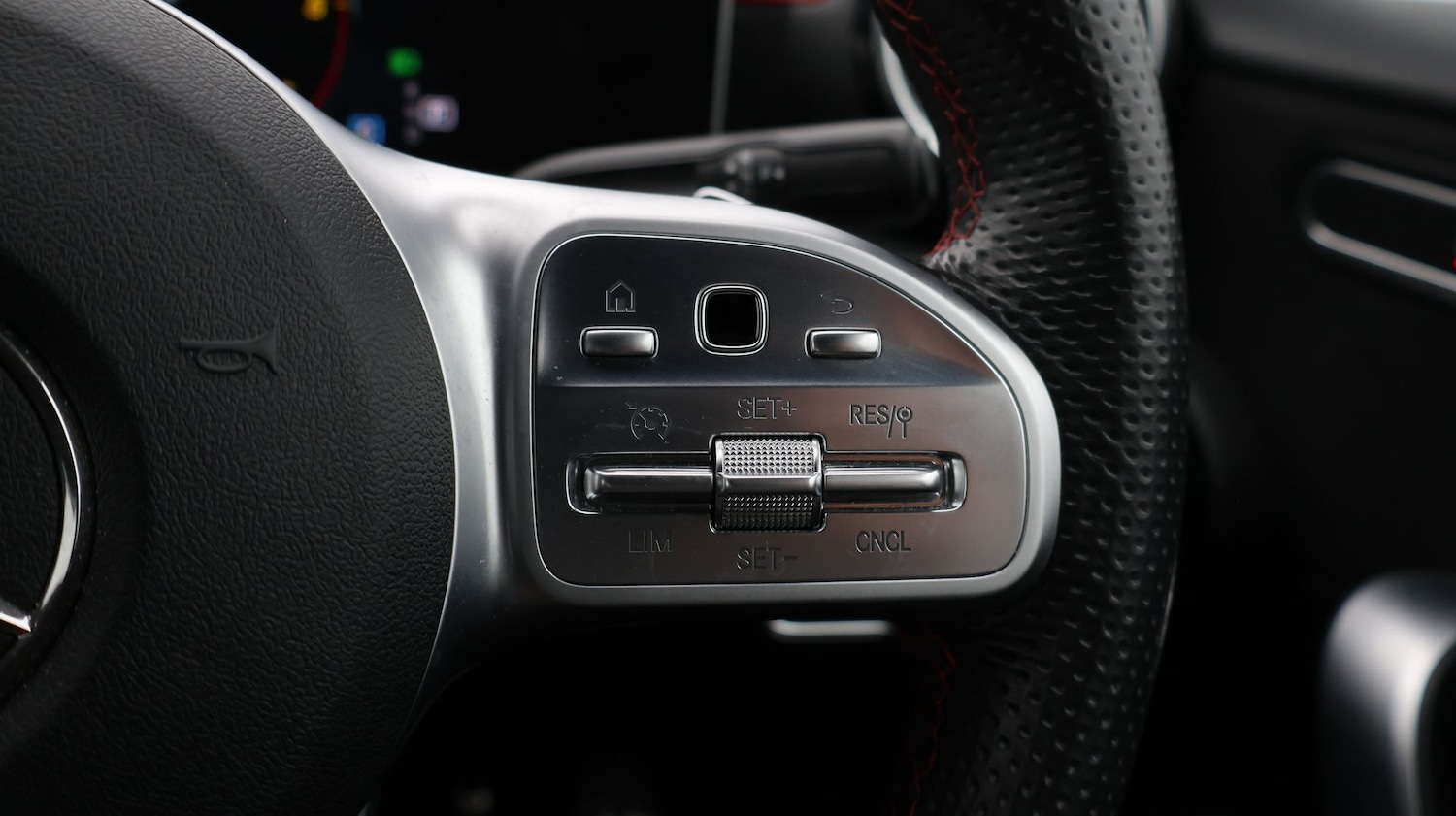 Used Mercedes-Benz A-Class 2019 for sale - 77651612: Photo 23