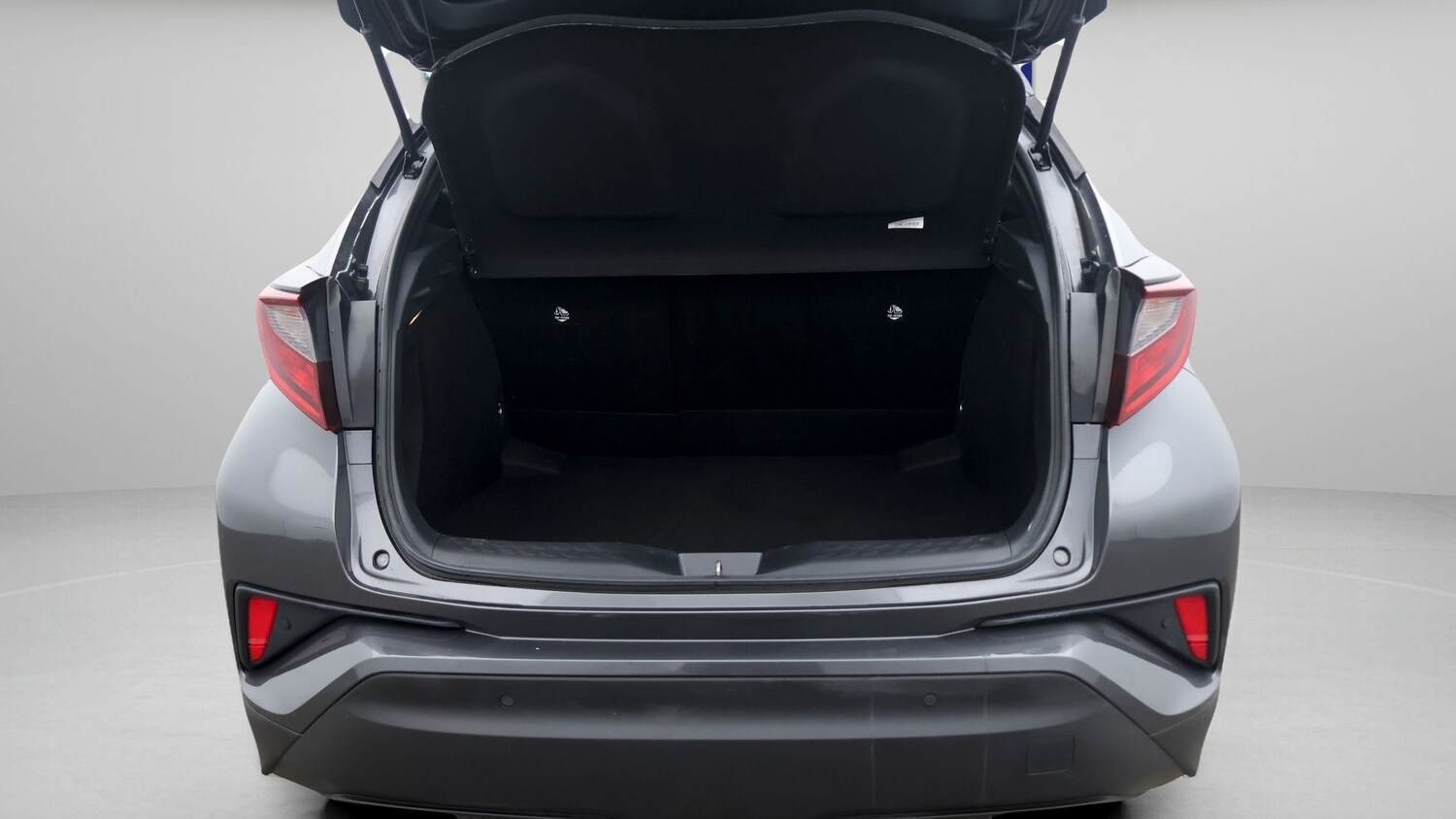 Used Toyota C-HR 2023 for sale - 77364178: Photo 17